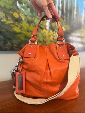 Vintage Tommy Hilfiger Slouchy Leather Satchel, Butter Soft Nappa Leather 🍊✨